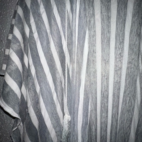 Greenish-grey striped cardigan - Picture 2 of 2